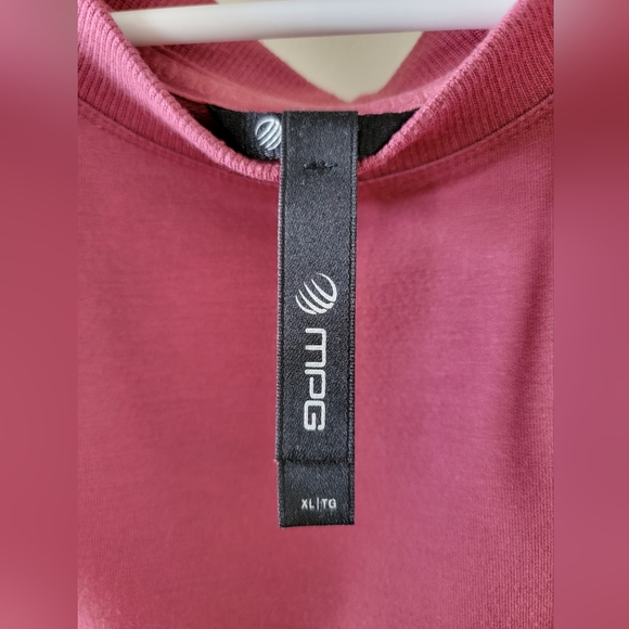 MPG Serene Luxe side slit pullover, XL - Picture 4 of 5